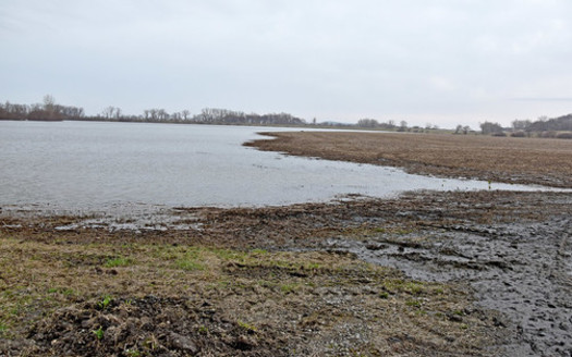 Around 2,000 acres of cropland flood damage was reported at just one farm in northwest Missouri in spring 2019. (Jason Johnson Iowa NRCS/Flickr)