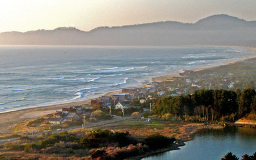 The unincorporated town of Tierra del Mar, Ore., is so small it doesn't have fire hydrants. (Misserion/Flickr)