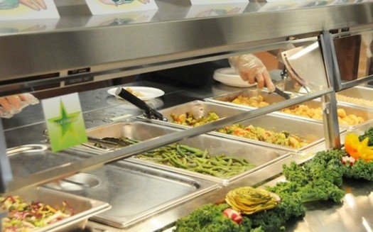 A 2019 USDA study found that higher 2012 nutrition standards did not increase food waste from school lunches. (Adobe Stock)