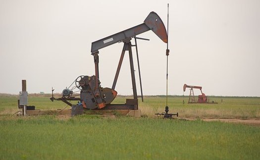 Approximately 57,000 orphan wells are documented on federal, state, tribal and private lands, and hundreds of thousands more are undocumented or at risk of being abandoned and not plugged. (Pixabay)