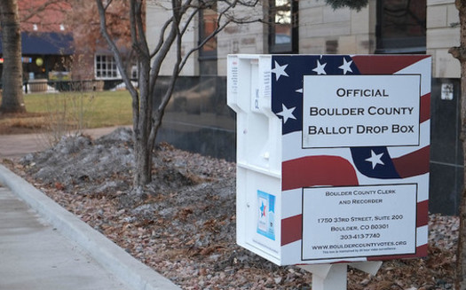 A recent survey found that 79% of Democratic voters and 65% of Republicans want the option of voting remotely during the COVID-19 health emergency. (Paul Sableman Flickr)