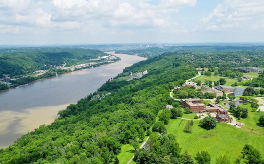 Nutrient loading in the Ohio River leads to harmful algae blooms that threaten drinking water. In 2019, one bloom occurred that spanned 300 miles; 2015 saw another across 700 miles. (Rick Lohre/Adobe Stock)