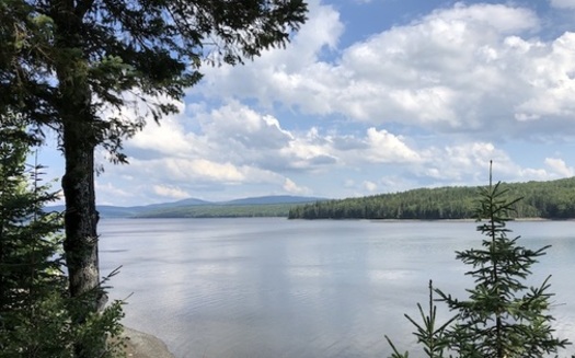 State legislators backing the Inclusive Outdoors Act say it would bring greater awareness of the need to make all people feel welcome in New Hampshire's state parks and public outdoor spaces. (Wikimedia Commons)