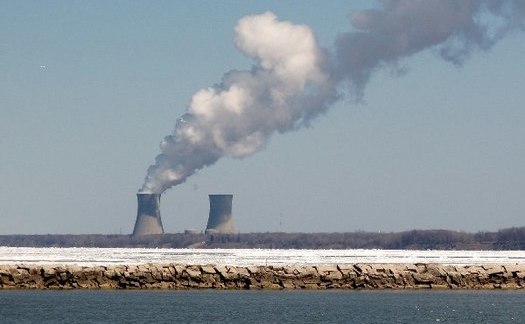 The Perry Nuclear Power Plant sits 40 miles east of Cleveland on Lake Erie. (Wainstead/CreativeCommons)
