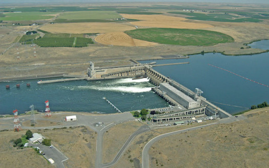 The Ice Harbor Dam in southeast Washington would be breached under a proposal from Rep. Mike Simpson, R-Idaho. (salmonrecovery/Flickr)