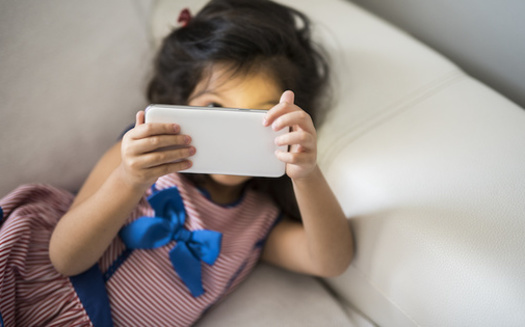 The World Health Organization and American Academy of Pediatrics recommend no screen time at all for children until 18 to 24 months, except for video chatting, and say kids ages 2 to 5 should get an hour or less of screen time per day.(Adobe Stock)
