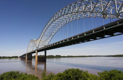 The Hernando de Soto Bridge, which crosses the Mississippi River between Arkansas and Tennessee, is now closed indefinitely. (Adobe Stock)