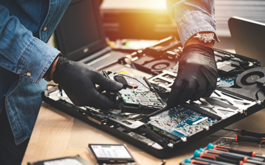 Of the Massachusetts users who consulted the website 'iFixit.com' last year, 23% of searches were for cellphone repair guides, and 17% were for laptops. (NorGal/Adobe Stock)