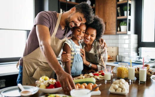 Research has found SNAP benefits cover 43% to 60% of what it costs to eat meals consistent with federal guidelines for what constitutes a healthy diet. (Adobe Stock)