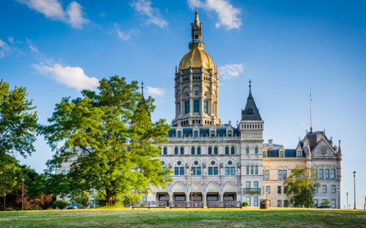 One of Connecticut's largest job sectors is government. The growth rate gap in that sector<br />has widened and is a contributing factor in the state's weak job growth. (Adobe Stock)