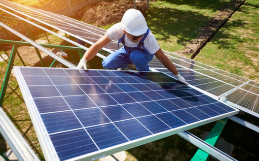 Solar jobs could be an avenue for Montana workers in coal-dependent sectors. (anatoliy_gleb/Adobe Stock)