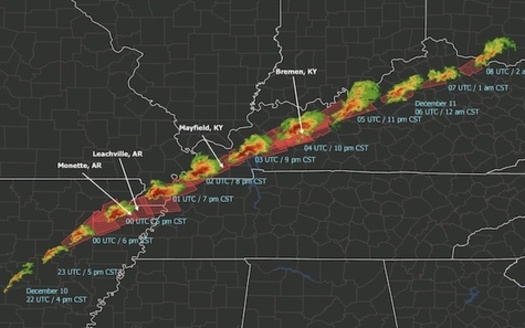 Radar imagery of tornadoes moving across several states on Friday and Saturday.  (TheAustinMan/Wikimedia Commons)