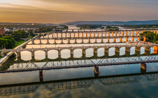 El estado dice que ms de 3,300 puentes en Pensilvania son 