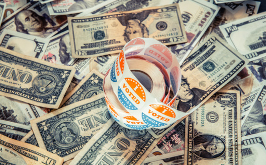 The state of the economy is dominating voters priorities ahead of the November midterms. (Joaquin Corbalan/Adobe Stock)