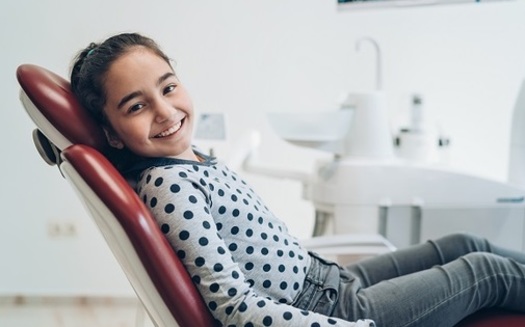 Children ages 5 to 17 miss nearly two million school days in a single year due to dental health problems, according to the Healthy Schools Campaign. (teeth.org.au)