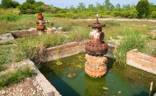 Many oil and gas well 