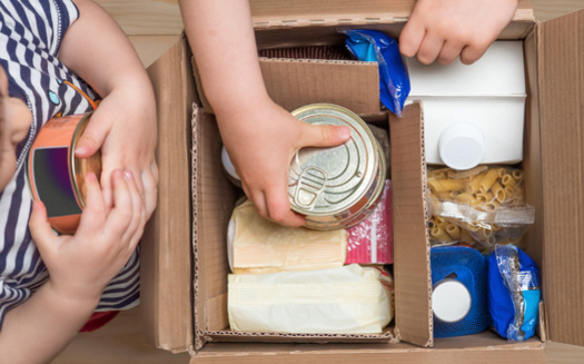 More than 726,000 people, including almost 224,000 children, are facing hunger in Indiana, according to the nonprofit Feeding America. (Adobe Stock)