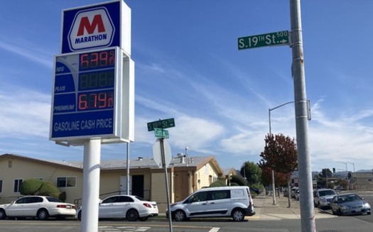 Gas prices Monday in Richmond, California, hit $6.39 a gallon. (Eduardo Martinez)