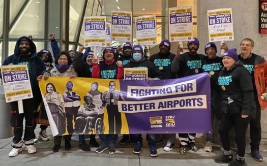 Service workers employed by Swissport USA at Boston's Logan International Airport take part in a strike on December 8th, 2022 citing wage theft and unfair labor practices. (32BJ SEIU)