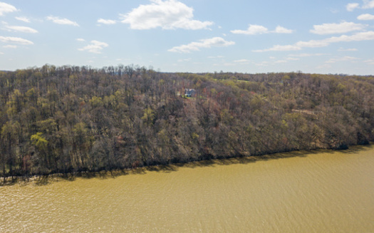 The Susquehanna River begins in upstate New York and flows 284 miles through Pennsylvania, before reaching Maryland and the Chesapeake Bay. (Christian Hinkle/Adobe Stock)