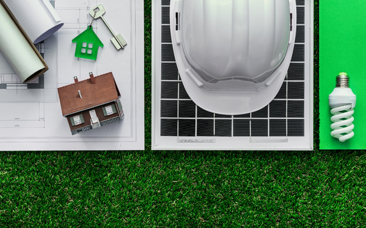 According to the World Economic Forum, green buildings can reduce a city's temperatures up to 2 degrees Celsius. (Adobe Stock)