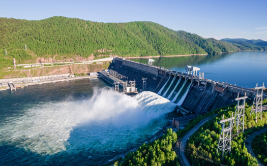 According to the U.S. Environmental Information Administration, Connecticut's 13 hydroelectric facilities generate around 120 megawatts of electricity. (Adobe Stock)