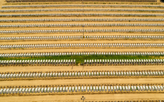 Small and medium-sized farms have gone from producing nearly half of U.S. agricultural products in the 1990s to less than a quarter today. (Aaron/Adobe Stock)