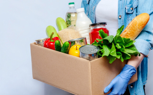 The Utah Food Bank's Southern Distribution Center works closely with 25 local grocery stores to help provide fresh food to Utahns in need. (Adobe Stock)