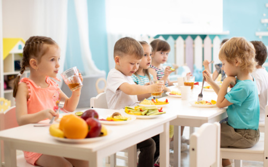 In Arkansas, more than 400,000 people face hunger, and 138,410 are children, according to Feeding America. (Oksana Kuzmina/AdobeStock)