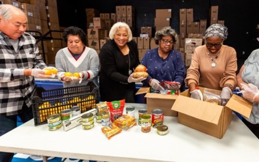 Agencies helping combat hunger are supporting a bill in the California Legislature to allow nonprofits to fully recover the cost of delivering services. (All Peoples Community Center)