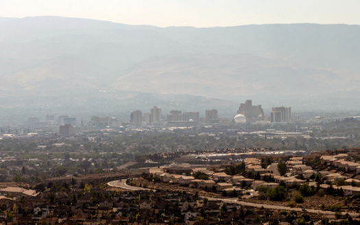 According to Chispa, communities of color are 61% more likely to live in a county with unhealthy air. (Adobe Stock) 