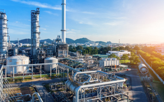 The U.S. Environmental Protection Agency says natural gas and petroleum production and transportation systems are the second-largest sources of methane, emitting 7.05 million metric tons in 2018. (Adobe Stock)