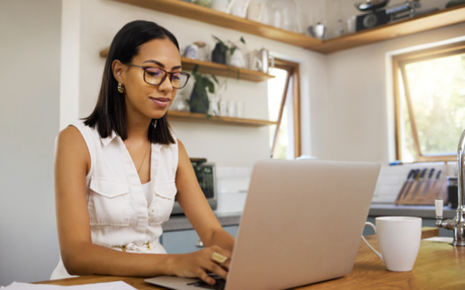 Forbes magazine reports 38% of men work remotely full time, while 30% of women work remotely full time, suggesting a gender gap in remote work. (Adobe Stock)