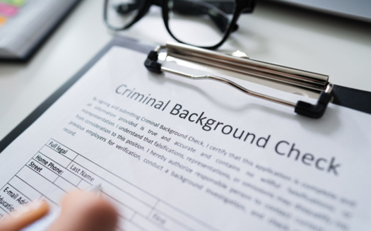 Slo en San Francisco, los defensores de los derechos humanos calculan que 25,000 personas pueden optar por el sellado de antiguas condenas. (Andrey Popov/Adobestock)