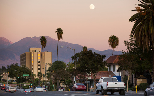 La ciudad de San Bernardino estableci recientemente un acuerdo que exige que la ciudad actualice sus planes para construir viviendas ms asequibles y elimine su Programa de Viviendas Mltiples Libre de Crimen. (Matt Gush)