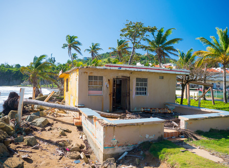 En 2017, el gobierno de Estados Unidos fue criticado por su respuesta a los esfuerzos de recuperacin del huracn en Puerto Rico. Desde entonces, la isla ha sido elogiada por los esfuerzos a nivel comunitario para hacer que los poblados y ciudades de all sean ms resilientes al clima. (Adobe Stock)