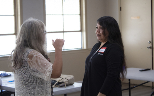 A program called "Prepare for a Better Future" offers free financial education and aims to serve up to 750 people over a year-long period. (Evelyn Ramirez/Hispanic Access Foundation)