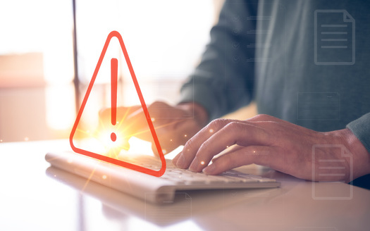More than 12,000 Washingtonians fell victim to online scams in 2022. (cherdchai/Adobe Stock)