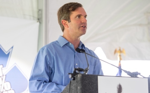 Gov. Andy Beshear speaks at an economic development event in Henderson in 2022. (Tkayne/Wikimedia Commons)<br />