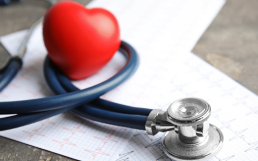 The American Heart Association says 2,552 deaths from total cardiovascular disease occur each day in the United States. (Adobe Stock)