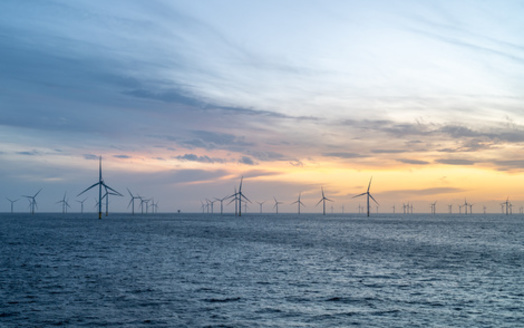 New York aims to create 9,000 megawatts of offshore wind energy by 2035. By contrast, New Jersey is looking to create 11,000 megawatts by 2040. (Adobe Stock)
