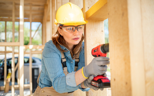 Deconstruction, basically construction in reverse, is helping cities reduce materials ending up in local landfills. (Adobe Stock)