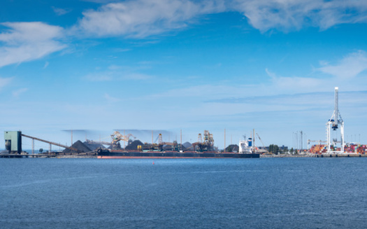 A Great Plains Institute study found health benefits valued at $63.8 million to $144 million from reducing harmful co-pollutants by installing carbon capture technologies in the Midwest region. (Ramon Cliff/Adobe Stock)