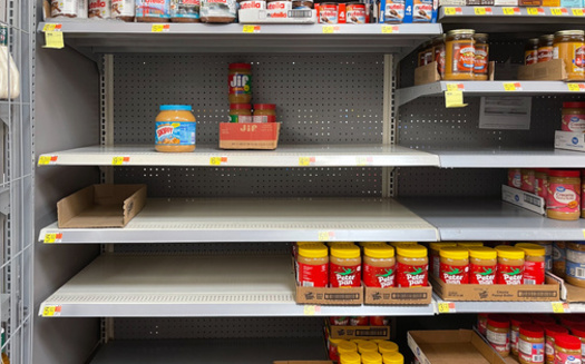 Nearly three in five households surveyed are not participating in SNAP. For those that are <br />participating, nearly two-thirds report that their SNAP benefits are exhausted in two weeks or <br />less each month. (mdurson/Adobe Stock)