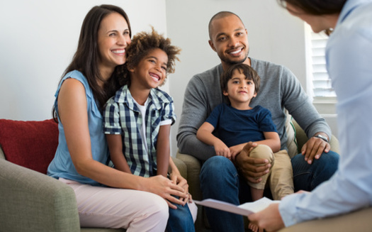 Last year, nearly 20,000 teens turned 18 or 21 and aged out of foster care without a permanent home. <br />(Rido/Adobe Stock)