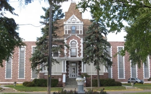 About 6,500 South Dakotans are in state or federal prisons, local jails and other kinds of facilities, according to the Prison Policy Initiative. (Wikimedia Commons)