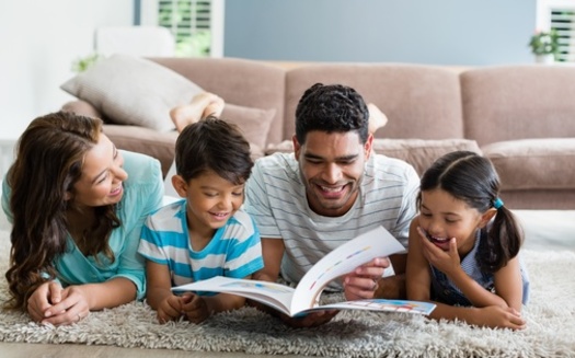 The Too Small to Fail initiative has reached more than 175,000 parents with valuable text message reminders and tips, encouraging them to talk, read and sing with their young children during daily routines. (WavebreakMediaMicro/Adobe Stock)
