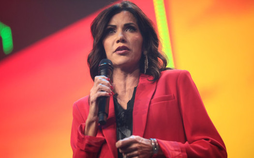 South Dakota Gov. Kristi Noem in January offered support to Texas Gov. Greg Abbott's border control initiatives, including personally delivering razor wire. (Gage Skidmore/Flickr)