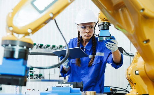 Colorado has been working to remove cost as a barrier for students, and many certificate and degree programs are zero-tuition. (Adobe Stock)