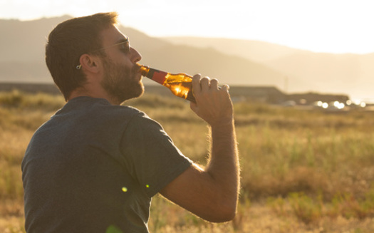 Many countries in the world have reusable bottle systems. (Alvaro/Adobe Stock) 